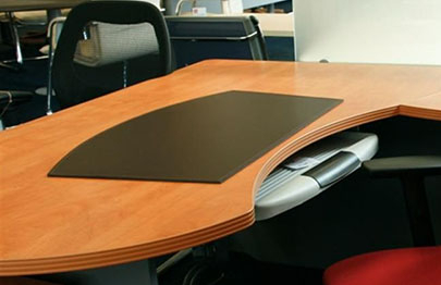 Подложка на стол. Бювар кожаный модель 21