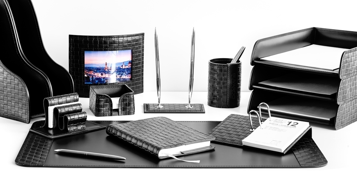 настольный набор черный intrecciato черный настольный набор для руководителя