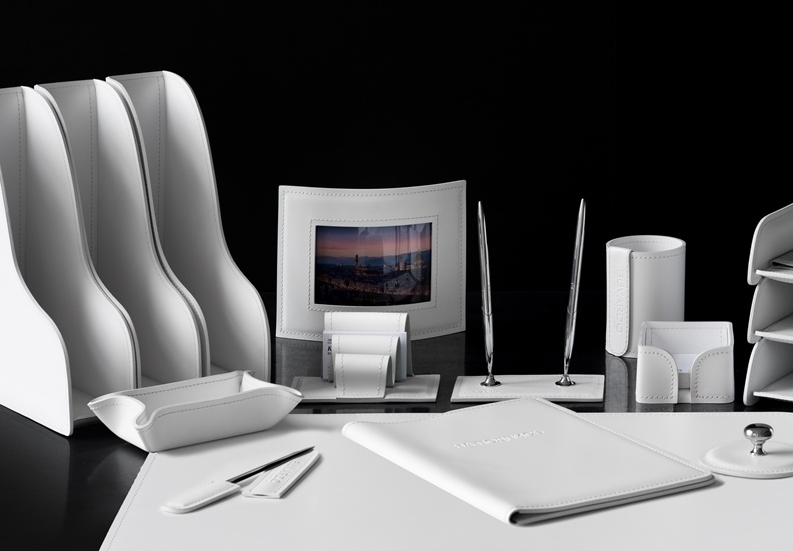 белый набор настольный vip набор buvardo