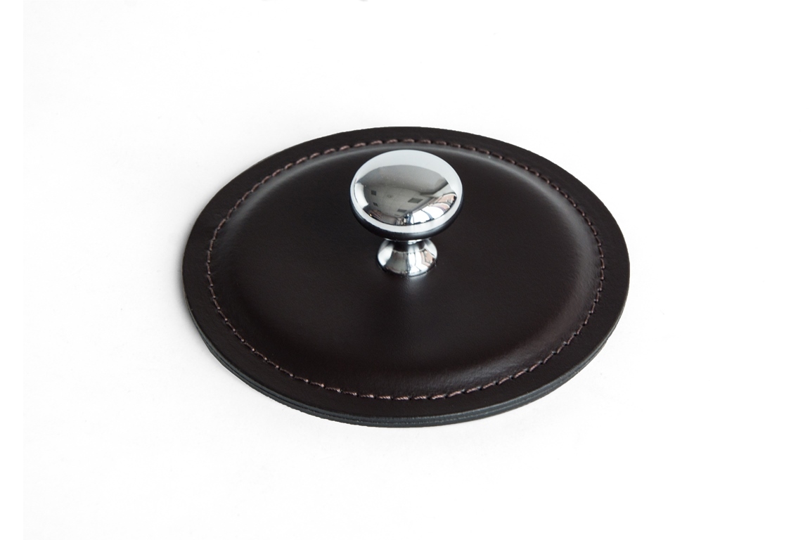 Пресс из кожи шоколад