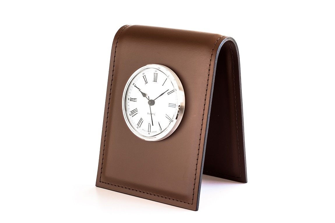 Подставка под часы кожаная цвет орех Подставка под часы кожаная цвет орех