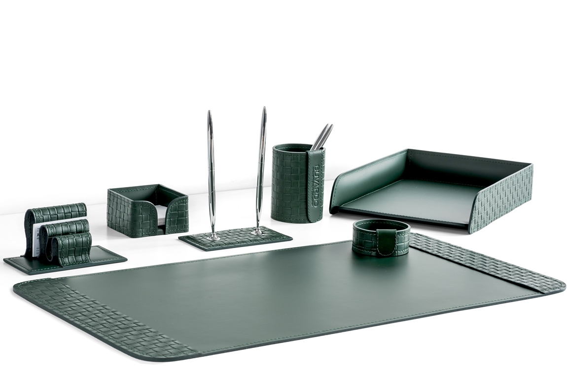 Настольный набор 7 предметов из кожи Treccia/зеленый Настольный набор 7 предметов из кожи Treccia/зеленый