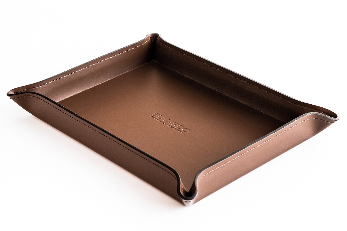 Лоток-поднос из кожи цвет орех А4 Лоток-поднос из кожи цвет орех А4