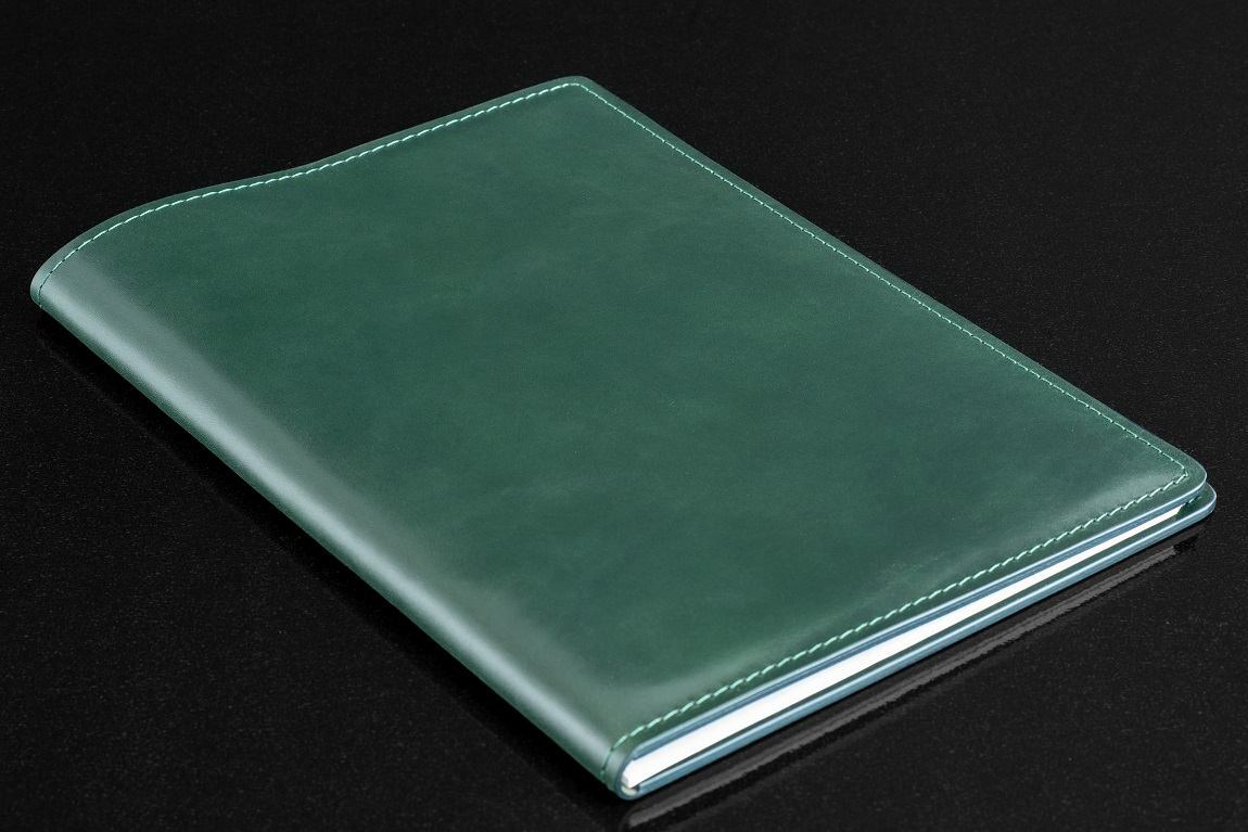 Кожаная Зеленая папка под блокнот А4 (скетчбук) Люкс Full Grain Green