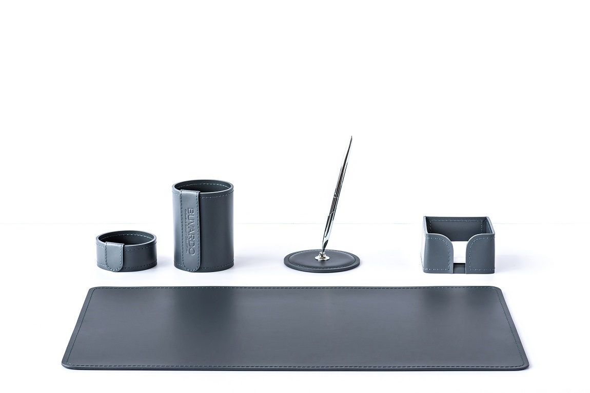 Подарочный настольный набор из кожи цвет графит