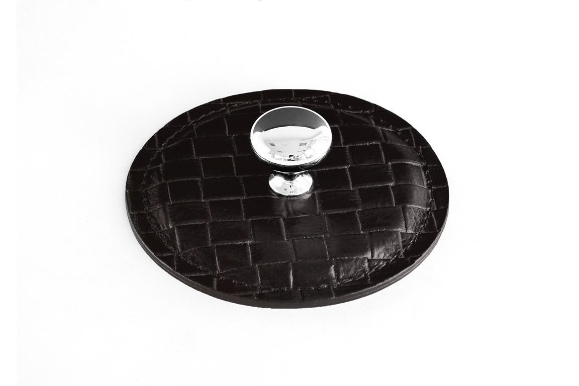 НЕТ В НАЛИЧИИ Пресс из кожи treccia шоколад