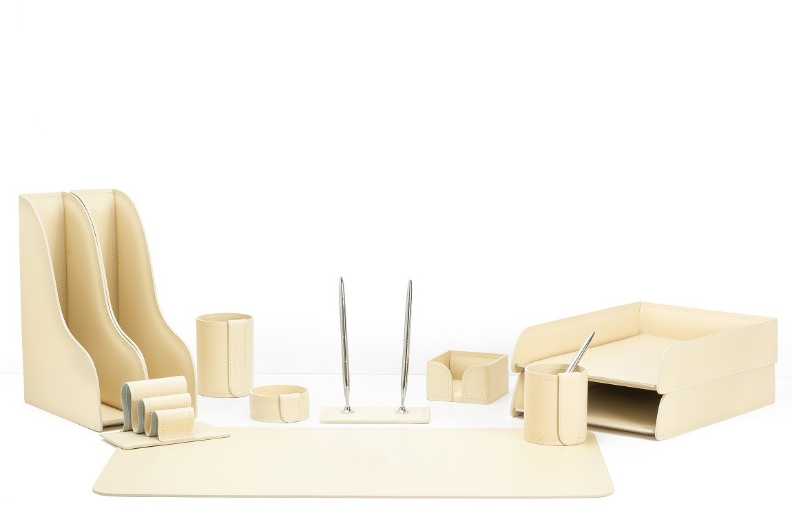 Настольный набор 11 предметов из кожи цвет слоновая кость №43 Настольный набор 11 предметов из кожи цвет слоновая кость №43