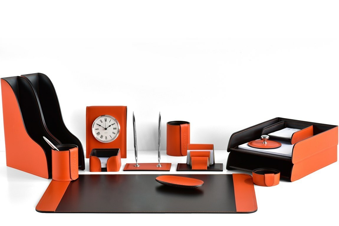 Набор руководителя 15 предметов из кожи оранж/шоколад с настольными часами