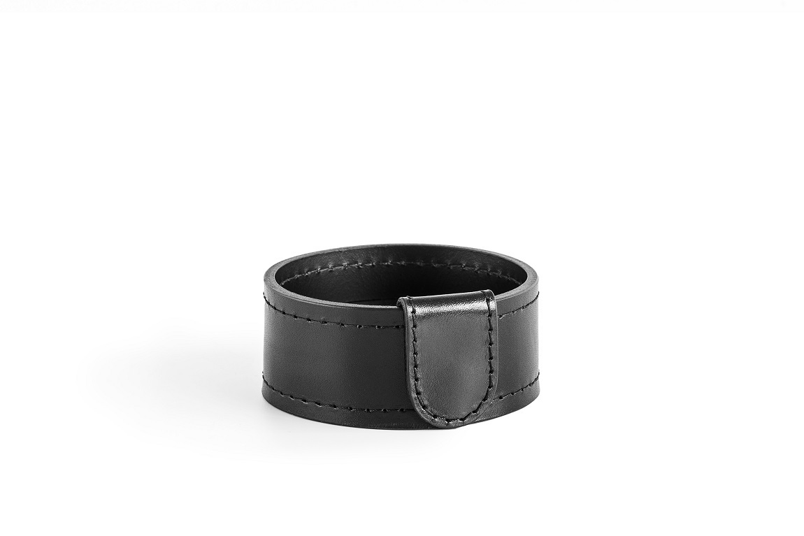 Скрепочница. Стакан Н4 из кожи FG Black/черный