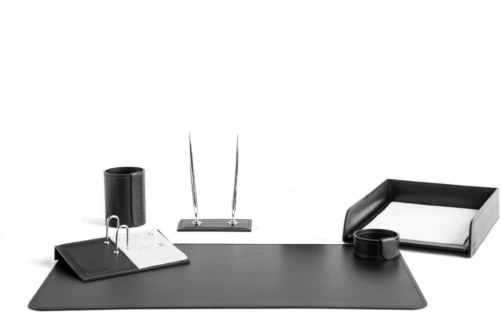 Настольный набор 6 предметов с календарницей