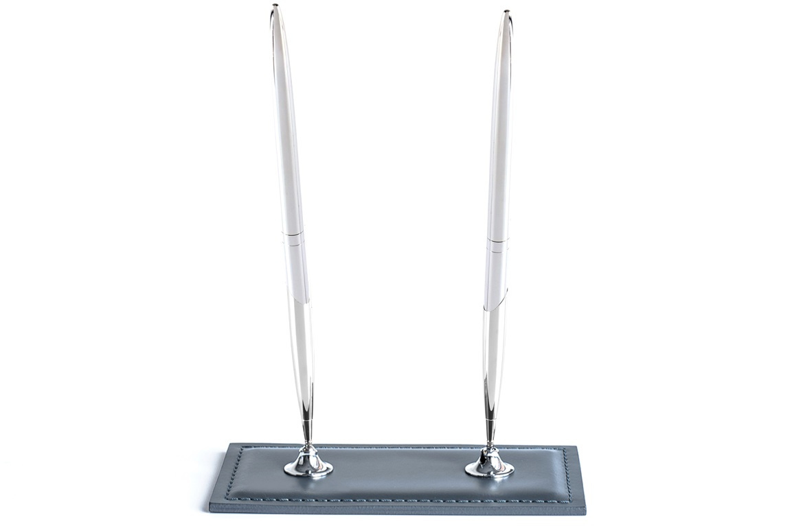 Подставка для 2х ручек из темно-серой кожи