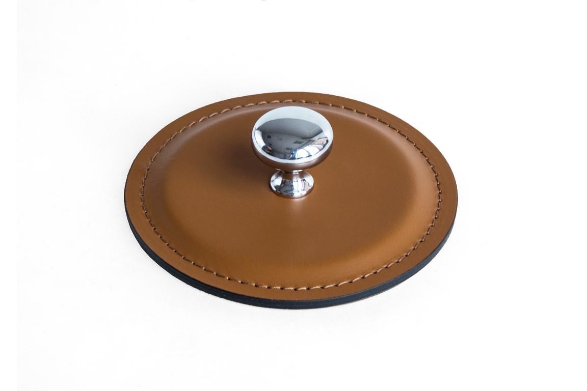 Пресс из кожи табак