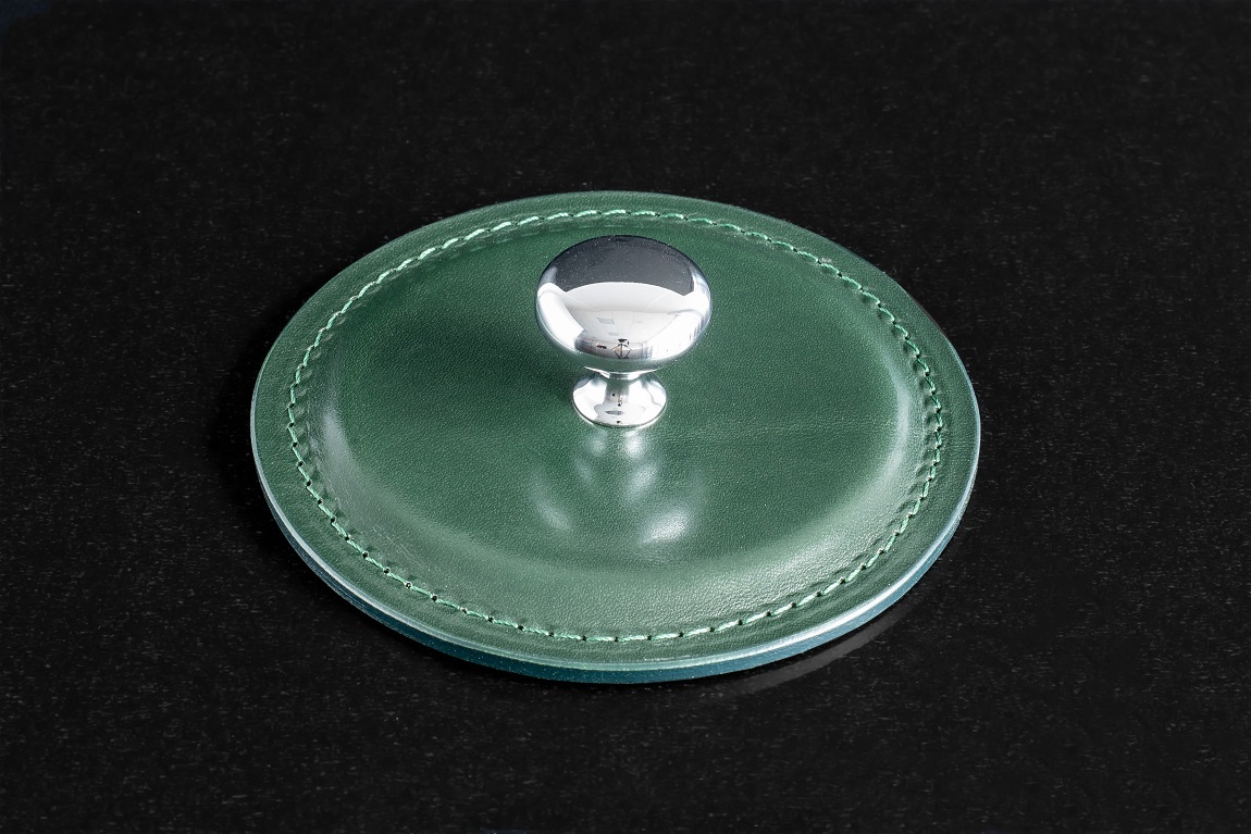 Пресс из зеленой кожи FG Green