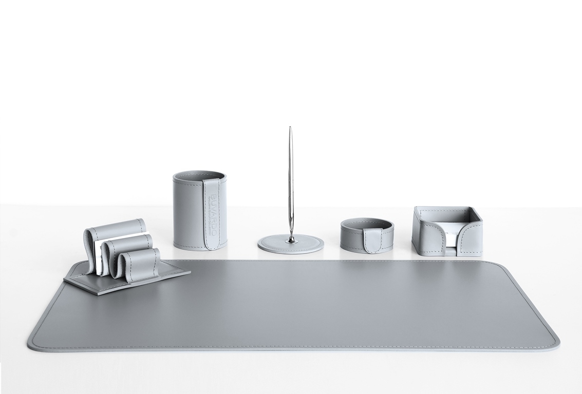 Набор настольных принадлежностей 6 предметов из кожи цвет серый