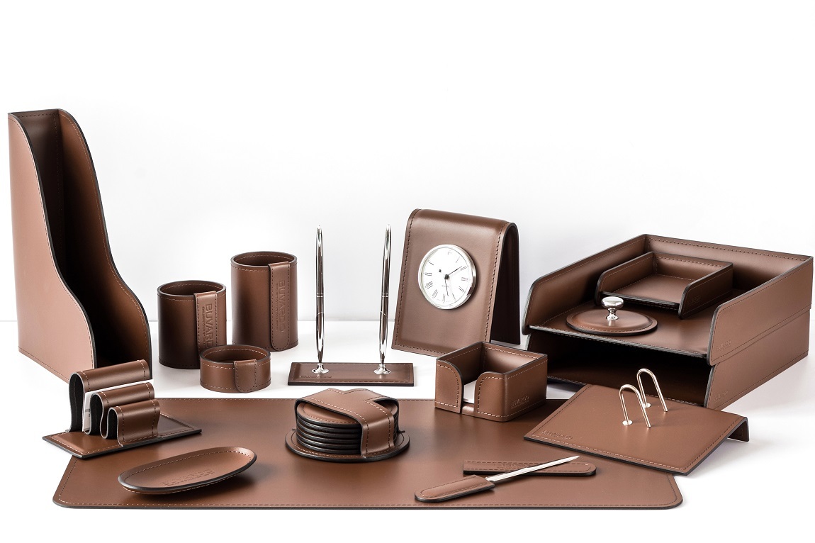 настольный набор для руководителя из кожи настольный набор для руководителя из кожи