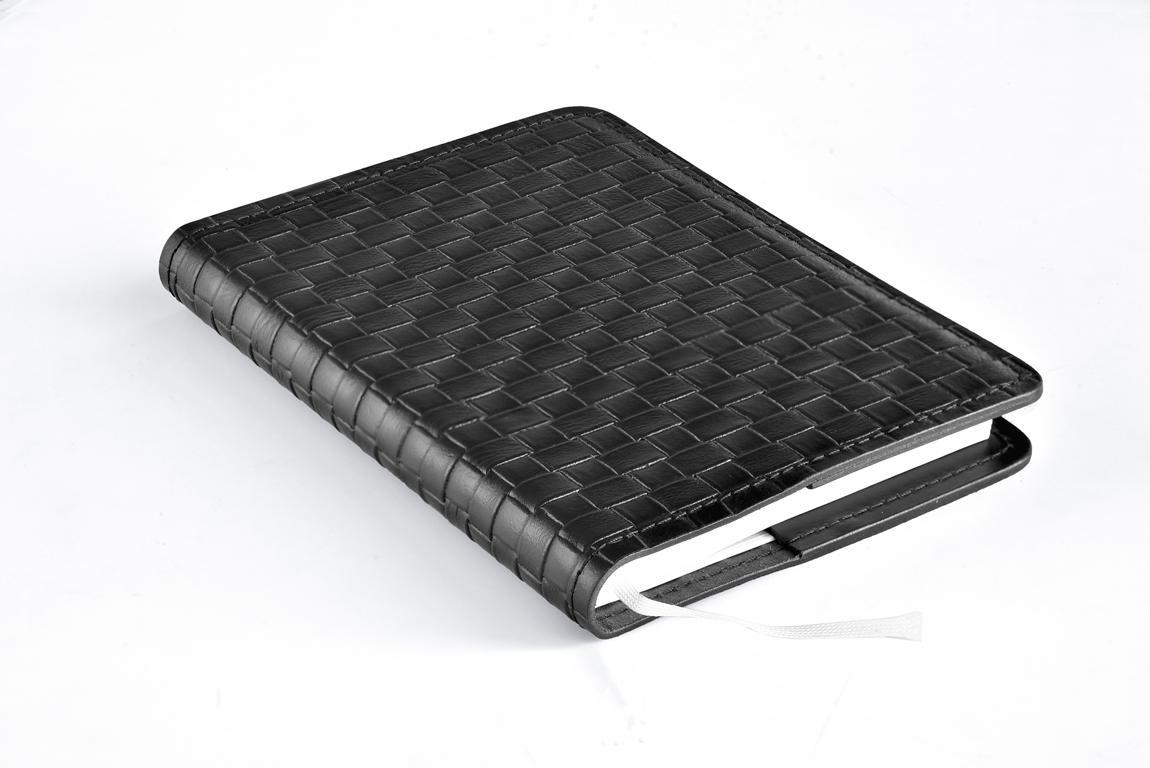 Ежедневник intrecciato черный Ежедневник intrecciato черный