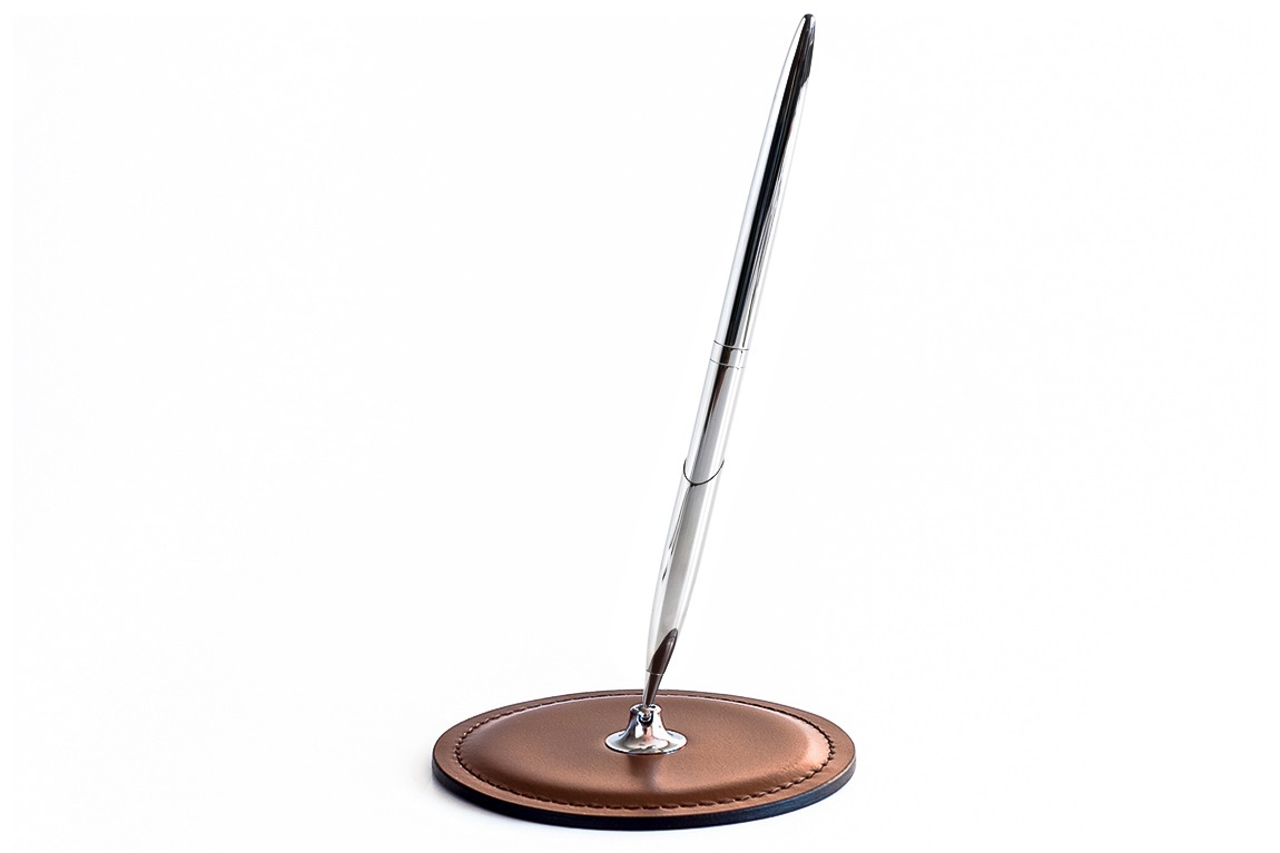 Подставка для 1 ручки, кожа цвет орех Подставка для 1 ручки, кожа цвет орех